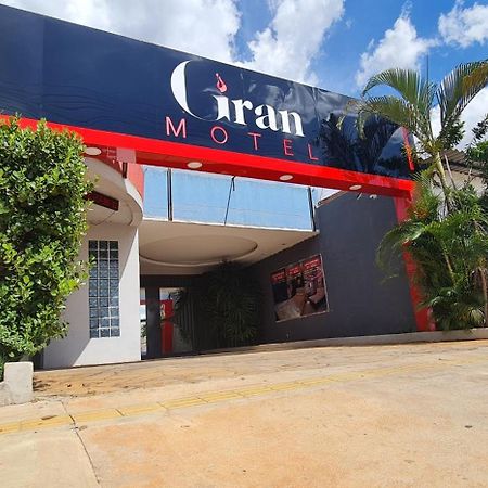 Gran Motel Gyn Goiânia Exteriör bild